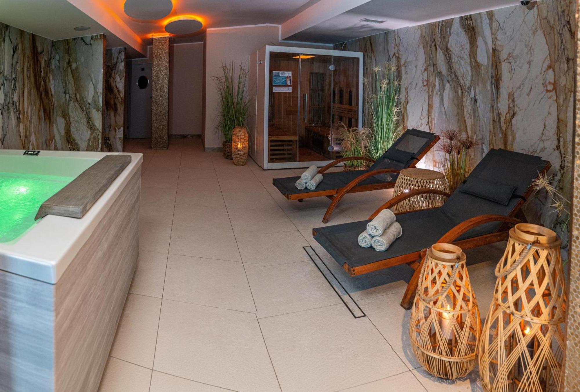 Hotel Szafir Jastrzębia Góra Exteriér fotografie