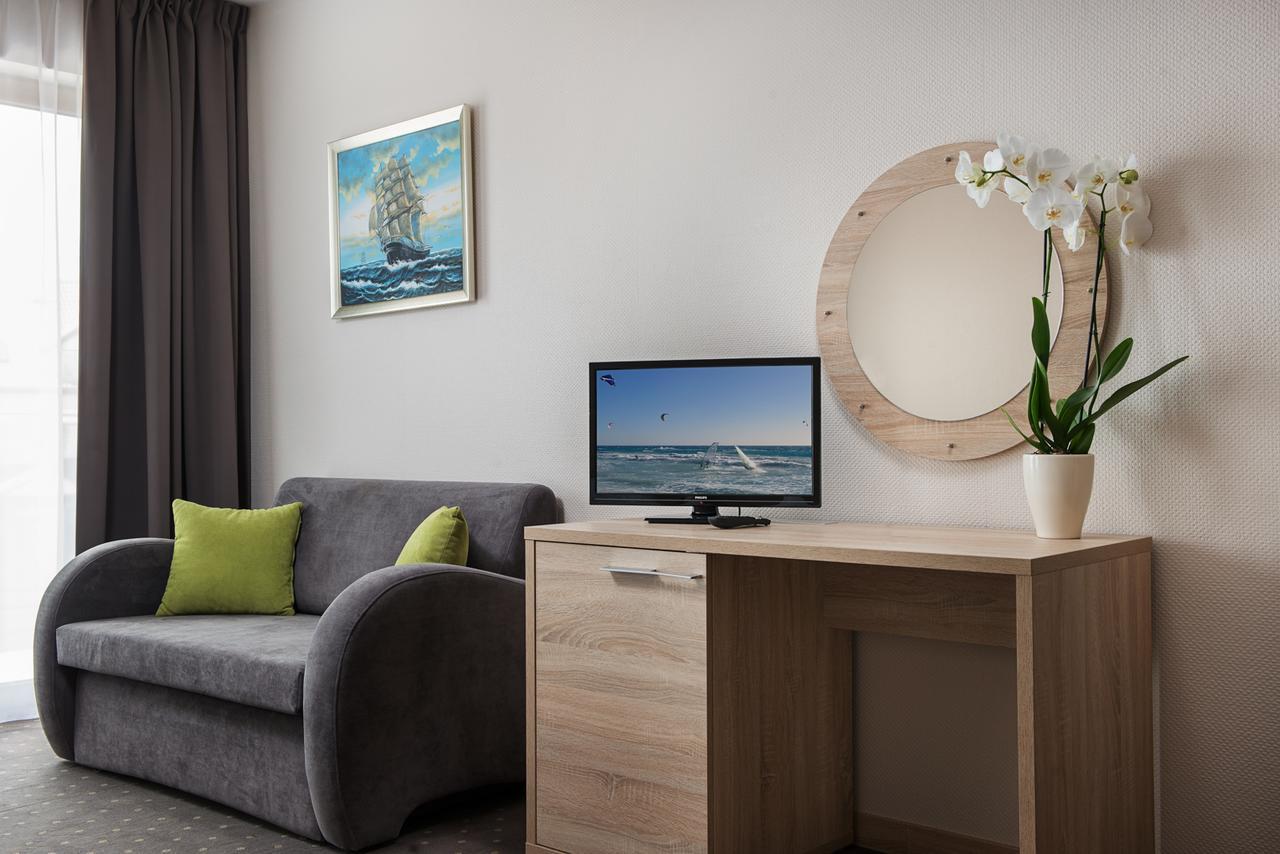 Hotel Szafir Jastrzębia Góra Exteriér fotografie